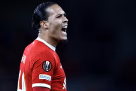 Liverpool bất ngờ thua thảm trên sân nhà