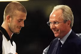 Thầy cũ của Beckham qua đời vì bạo bệnh