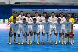 Futsal Việt Nam thắng áp đảo 14-0, đặt chân vào bán kết
