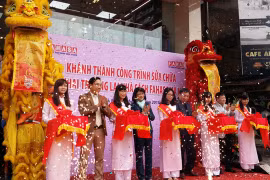 Giảm giá nhiều đầu sách nhân dịp khai trương FAHASA Hà Nội