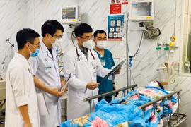 Người đàn ông bất ngờ đổ gục khi đang ăn trưa, cảnh báo nguy cơ đột quỵ khi trời lạnh