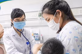 Số mắc tay chân miệng và thuỷ đậu tại Hà Nội giảm nhưng vẫn có ổ dịch mới