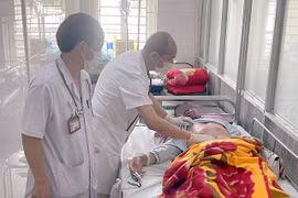 Hà Nội: Số mắc sốt xuất huyết tuần qua tăng gấp đôi, thủy đậu diễn biến trái mùa