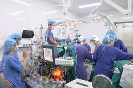 Kỷ lục mới: Lần đầu tiên ghép tới 3 tim, 4 gan, 16 thận chỉ trong hai tuần