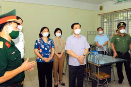 Bí thư Thành ủy Hà Nội: Kiên quyết không để phải cách ly F0, F1 tại nhà
