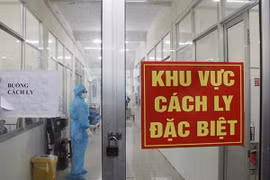 Hà Nội: Đình chỉ thêm 2 cán bộ y tế vi phạm quy trình cách ly phòng Covid-19