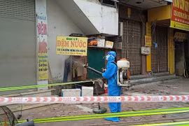 Hà Nội thêm 50 ca Covid-19: 23 ca cộng đồng tại Thanh Xuân, có 2 người đi cắt tóc