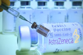 Việt Nam cấp phép khẩn cấp cho vaccine phòng Covid-19 đầu tiên