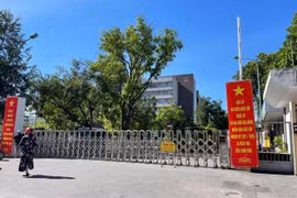 Từ đêm nay, Bệnh viện Đa khoa Đức Giang được dỡ phong tỏa, tiếp nhận khám bệnh trở lại