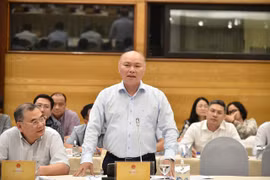 Sẽ có 5 thang bảng lương mới và 9 nhóm phụ cấp chức vụ, lương khởi điểm trên 5 triệu đồng