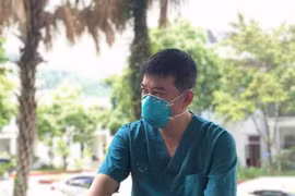 “Người hùng” chuyên trị ca Covid-19 nặng: Điều trị ca nặng Bắc Giang áp lực hơn nhiều ở Đà Nẵng