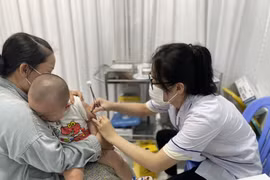Số ca mắc sởi trên cả nước tăng vọt hơn 42 lần so với cùng kỳ, 4 ca tử vong