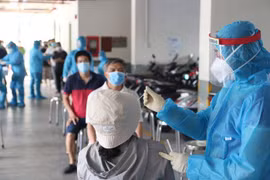 TP HCM thêm 600 ca Covid-19 trưa 11-7, Hà Nội cũng thêm 6 ca mới
