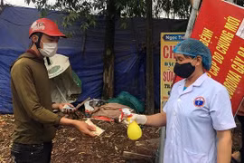 Vĩnh Phúc thêm 8 ca dương tính SARS-CoV-2, lập 9 chốt kiểm soát ra vào tỉnh