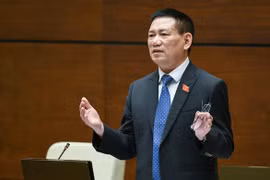 ĐBQH hỏi “vai trò của Quỹ bình ổn xăng dầu ở đâu”, Bộ trưởng Hồ Đức Phớc lý giải