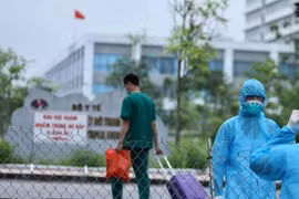 Hà Nội: Một người ở chung cư X25 Hà Đông, là bác sĩ BV Nhiệt đới Trung ương dương tính
