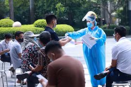 Hà Nội thêm 13 ca Covid-19 chiều 8-8, một số ca đã âm tính trước đó