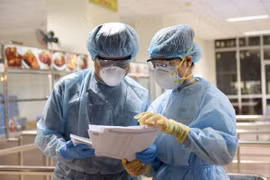 16 ca mắc Covid-19 mới tại TP HCM, Hà Nội, Đà Nẵng...
