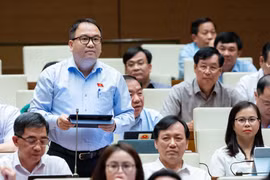 ĐBQH đề xuất tăng lương tối thiểu cho công nhân từ 1-7-2024, giảm giờ làm 4 tiếng/ tuần