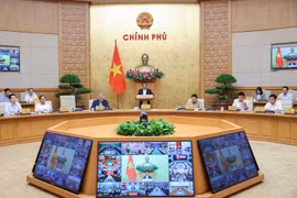 Cuộc họp đầu tiên của Chính phủ với 34 địa phương: Ổn định ngay bộ máy, tăng tốc về kinh tế