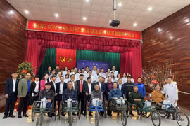 Ấm áp nghĩa tình ở Trung tâm Điều dưỡng thương binh Thuận Thành ngày giáp Tết