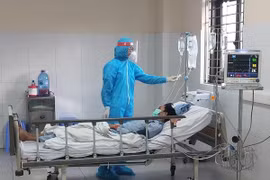 Số mắc Covid-19 tại Hà Nội tăng nhẹ, còn hơn 600 F0 điều trị tại các cơ sở thu dung