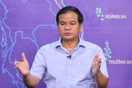 Giám đốc Bệnh viện Bạch Mai nói về thiếu thuốc và nhiều máy móc xã hội hóa đang “đắp chiếu”
