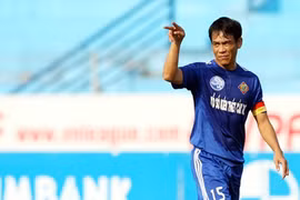 Trung vệ Huy Hoàng le lói trong những ngày cuối sự nghiệp