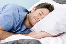 Giấc ngủ của nam giới ảnh hưởng khả năng sinh sản