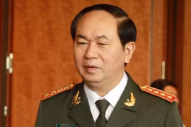 "Xử lý nghiêm hành vi chống đối cảnh sát giao thông thi hành công vụ"