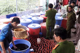 “Lách luật” bán rượu ngâm cây thuốc phiện 