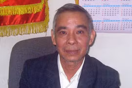 Hai cán bộ quản lý thị trường phơi bày êkíp “bôi trơn”