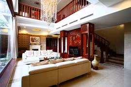 Biệt thự Hà Nội có bể bơi rộng trên sân thượng