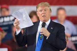 Tổng thống Donald Trump "khoe" chiến tích