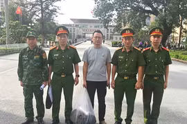 Trục xuất đối tượng nước ngoài chấp hành xong án tù về tội vận chuyển trái phép tiền tệ