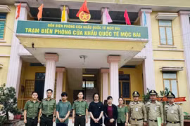 Bóc gỡ đường dây nhận tiền của gần 1.000 người có “nhu cầu” sang Hàn Quốc du lịch rồi trốn ở lại