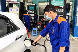 Giá xăng dầu tăng trở lại