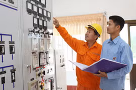 Giá điện tăng thêm 5% từ ngày mai 1-8