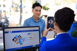 Xem xét đề xuất đăng ký thuê bao di động online