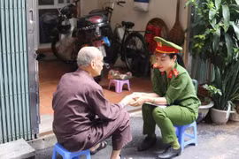 Nữ cảnh sát khu vực: “Công việc của cảnh sát khu vực khá áp lực nhưng thế mới thú vị”