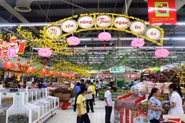 Nhiều giỏ quà Tết giá rẻ