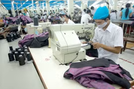 Việt Nam được tận dụng nguồn nguyên liệu dệt may từ Hàn Quốc để sản xuất, xuất khẩu sang EU