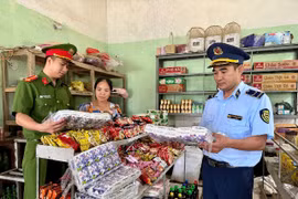 Triển khai cao điểm chống buôn lậu, gian lận thương mại và hàng giả