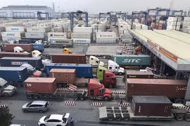 Bộ Công Thương lo tắc nghẽn hàng hóa tại cảng Cát Lái lan sang cảng Cái Mép