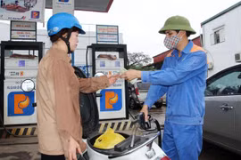 Bộ Công Thương nói về việc điều hành giá xăng dầu trong nước thời gian tới