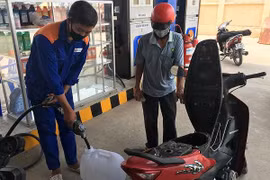 Phó Thủ tướng chỉ đạo: Bộ Công Thương phải đảm bảo nguồn cung xăng dầu trong nước