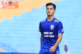 Hotboy đội tuyển THPT Thạch Bàn "đốn tim" thiếu nữ