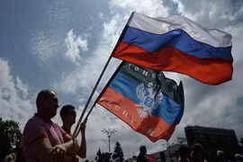 Lãnh đạo Donetsk và Lugansk tuyên bố muốn gia nhập Nga