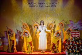Xúc động chương trình nghệ thuật "Sáng đạo trong đời" mừng lễ Vu Lan 2024