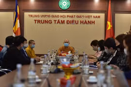 Cúng dường cầu an qua ví điện tử: Cái mới thường khó chấp nhận? 